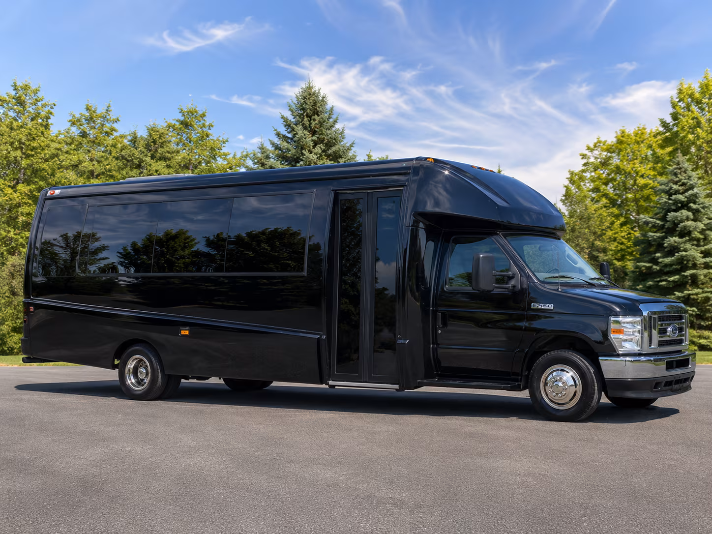 charter buses for shoreline area college and university