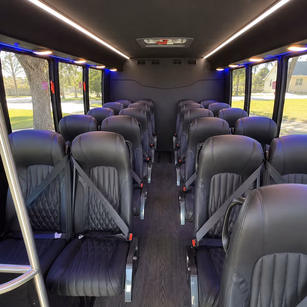 minibus rentals for small group wine tours around north seattle and shoreline