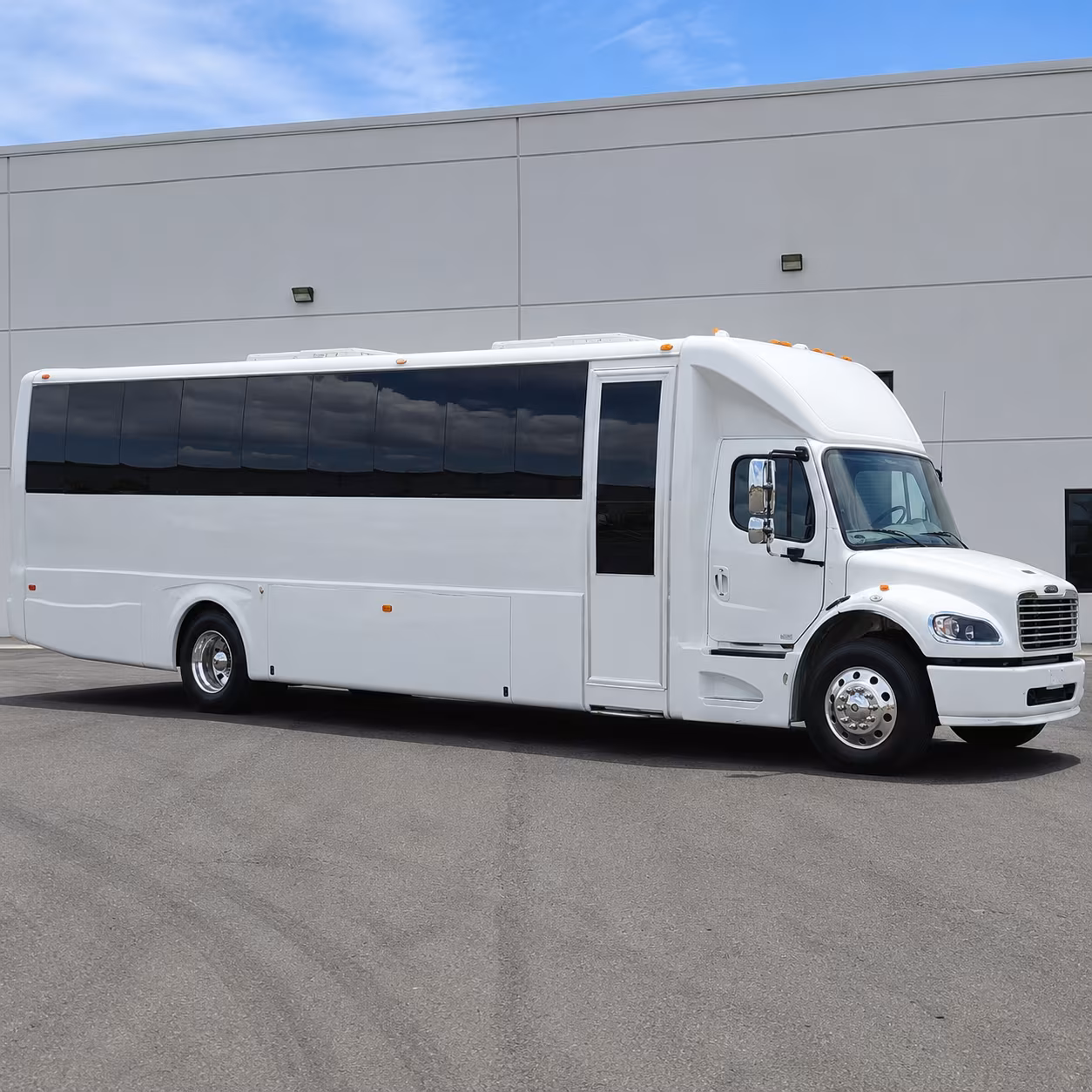 party buses and charter buses to kraken games at climate pledge arena