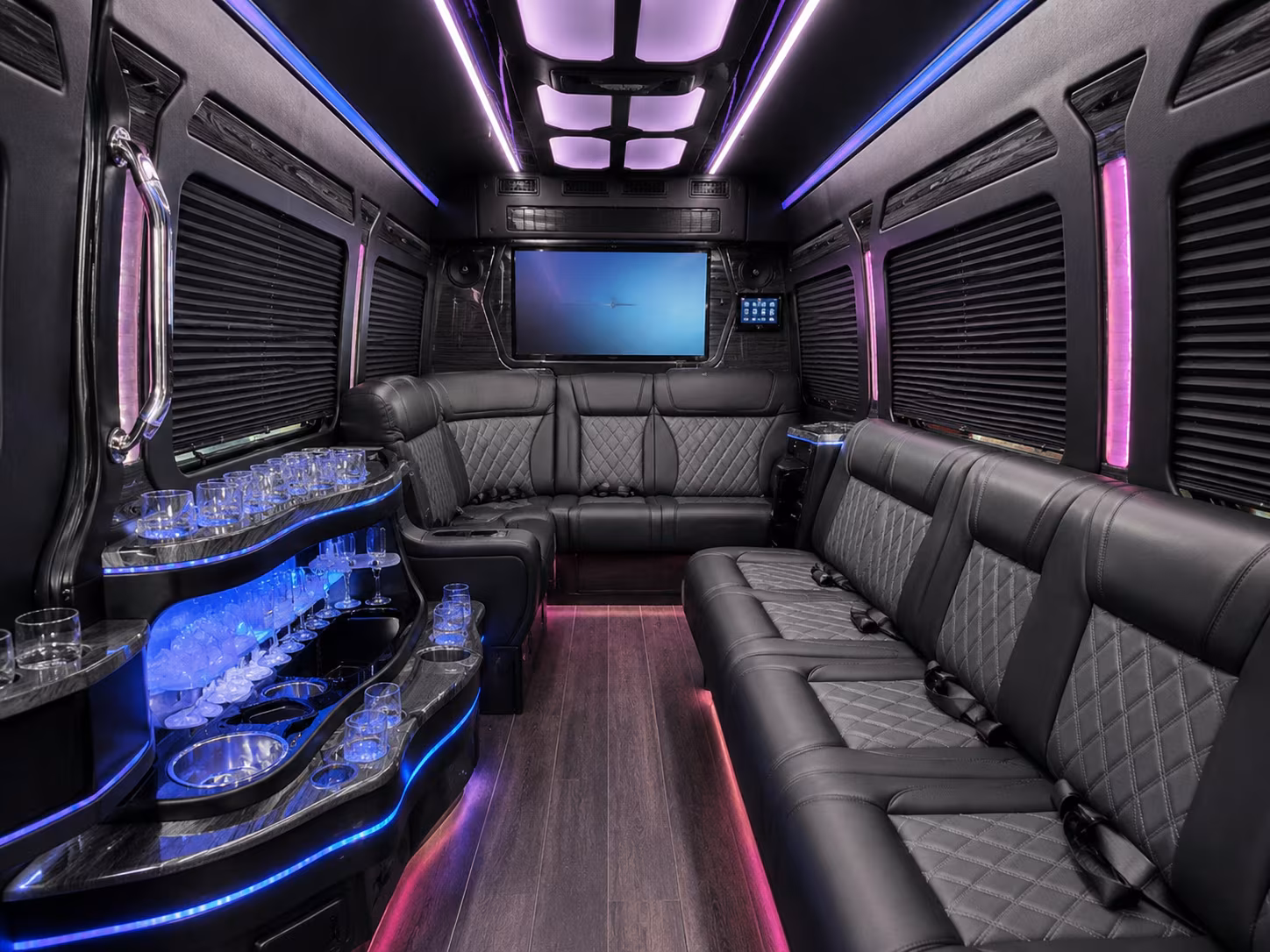 pre prom dinner bus rentals serving shoreline and seattle