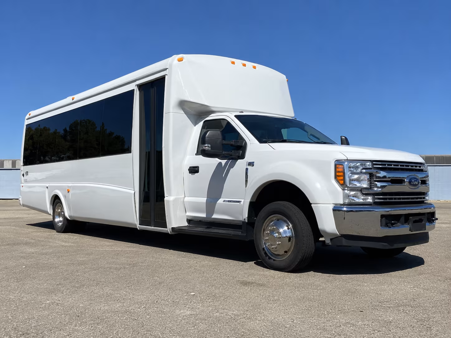 school buses for nature and outdoor education field trips around shoreline