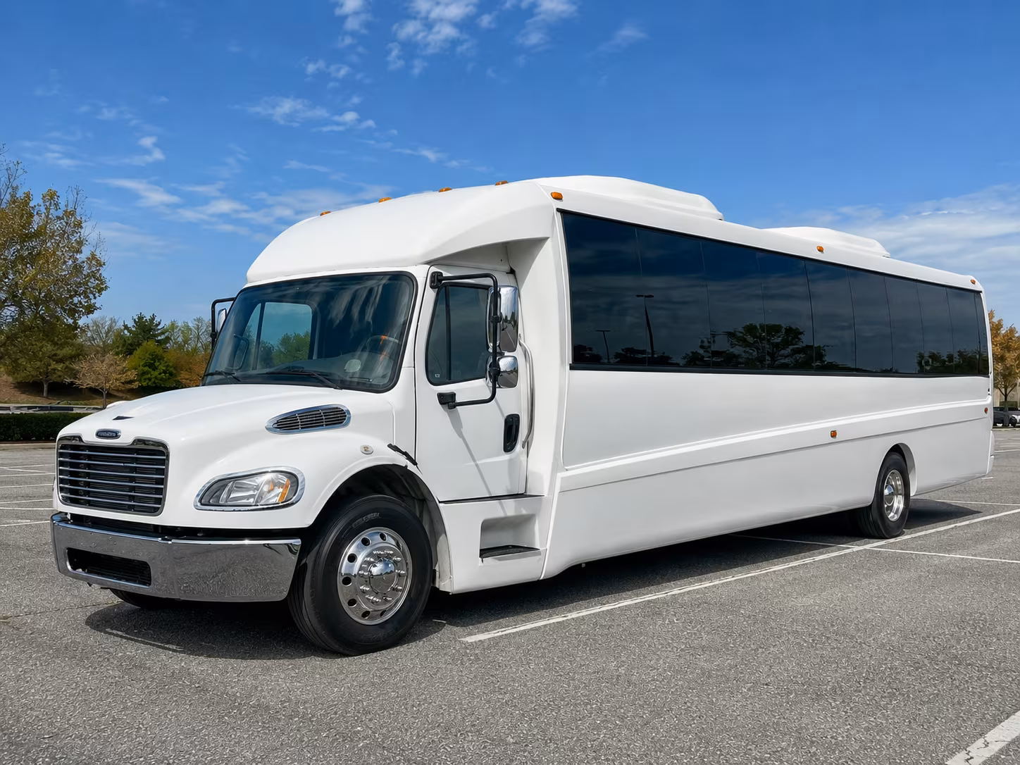 shoreline 30 passenger party bus