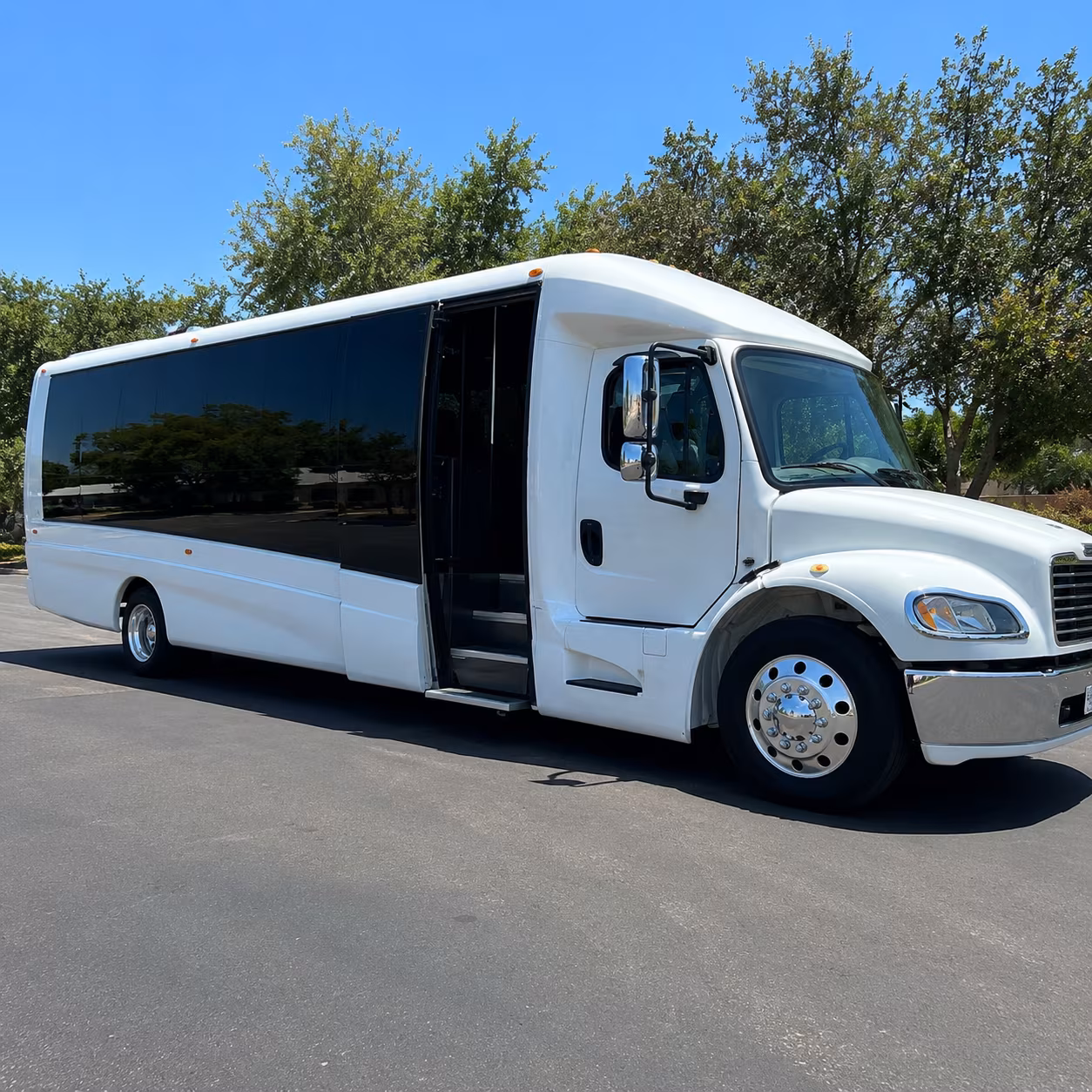 shoreline airport transportation